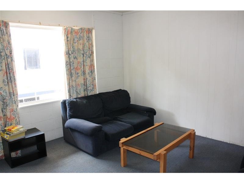 7/10 Leonard Avenue, Surfers Paradise QLD 4217