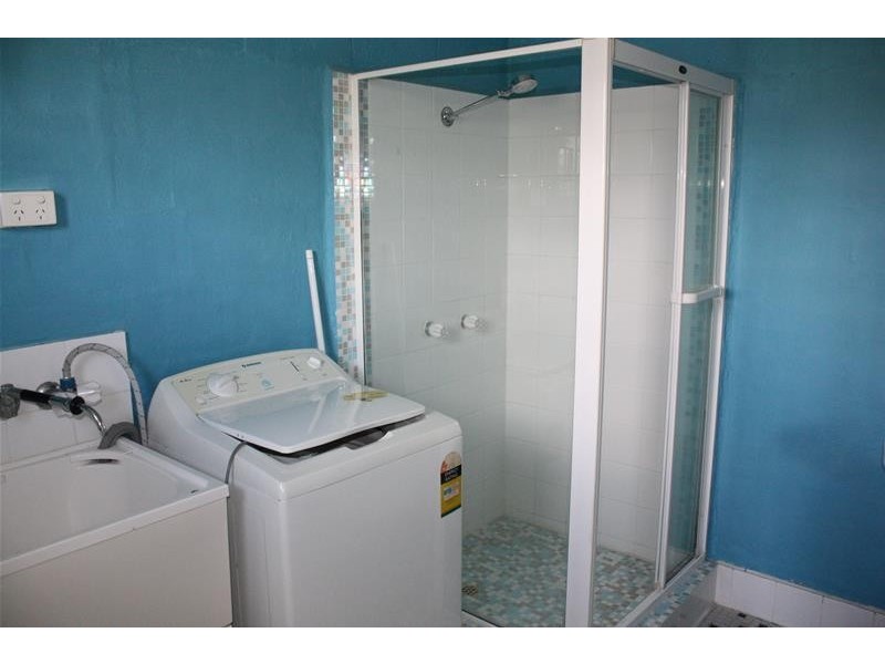 7/10 Leonard Avenue, Surfers Paradise QLD 4217