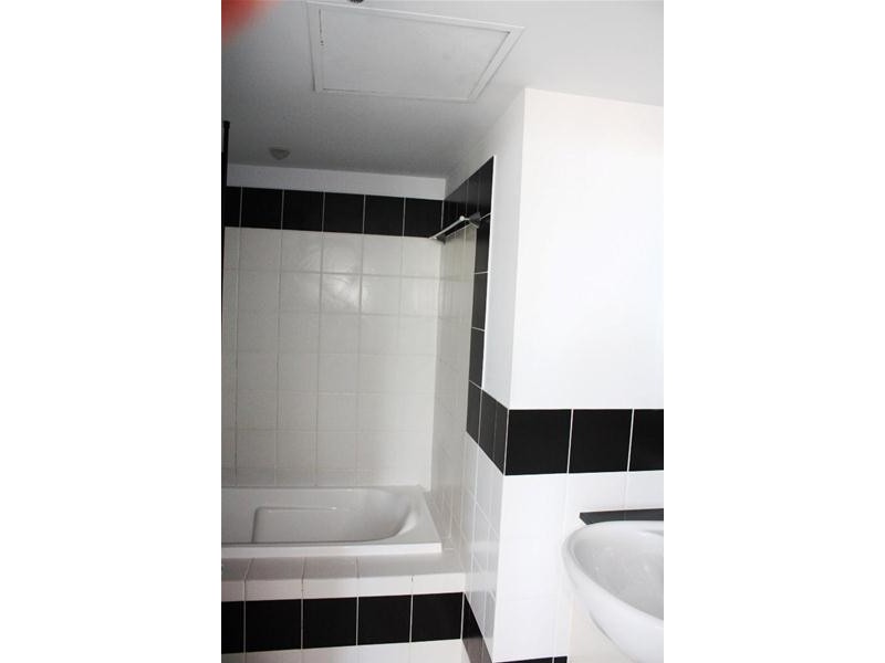 406B/2865 Gold Coast Highway, Surfers Paradise QLD 4217