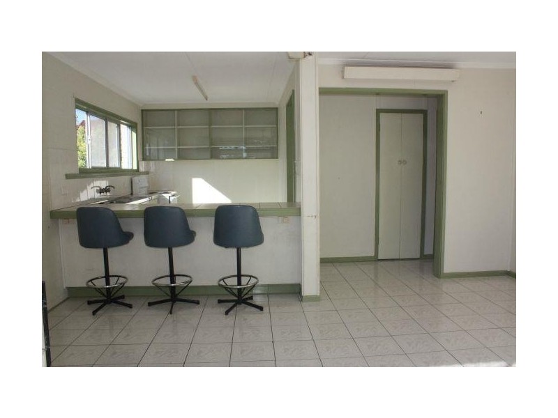 107 Stanhill Drive, Chevron Island QLD 4217