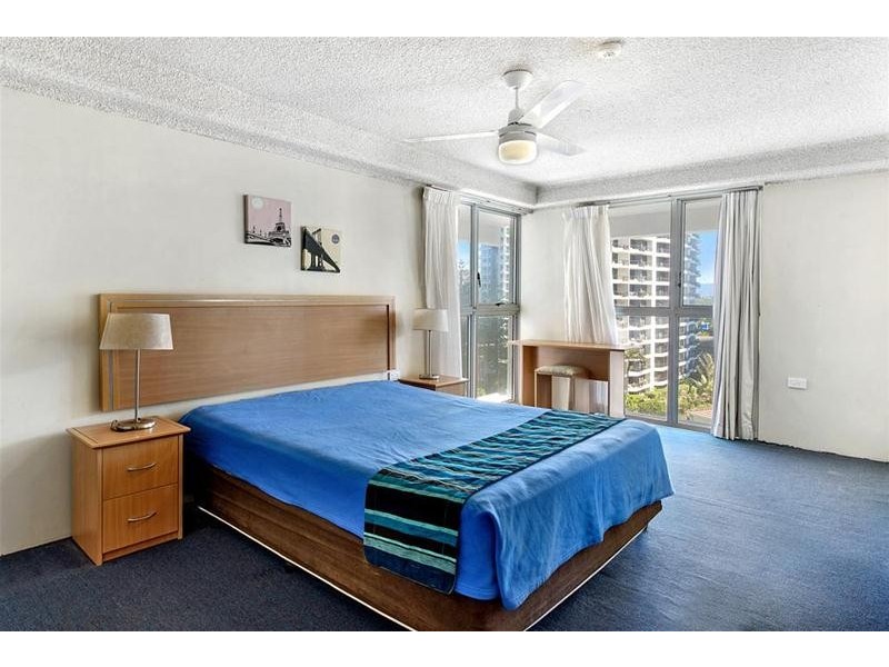 1401/9 Northcliffe Terrace, Surfers Paradise QLD 4217