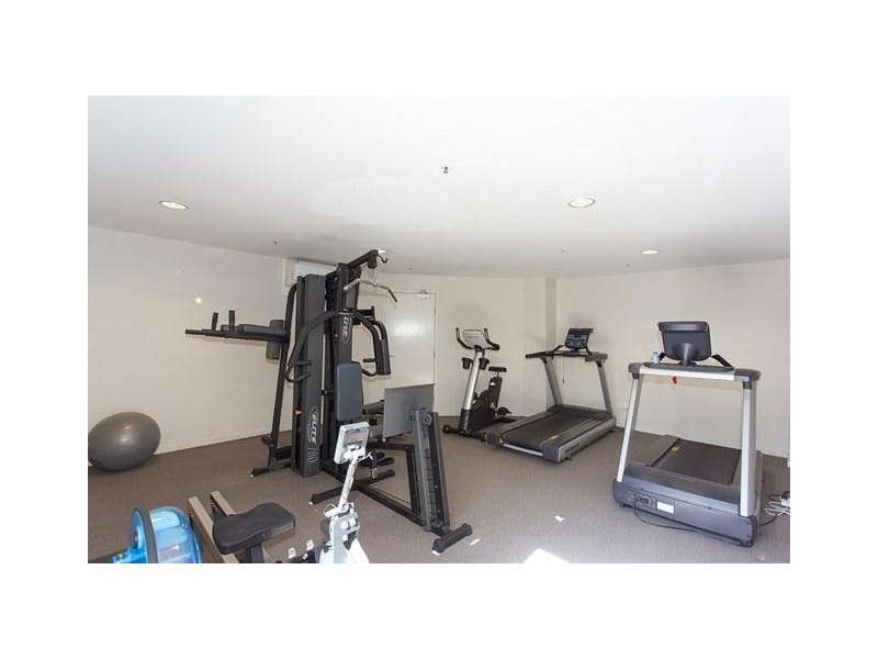 324/21 Cypress Avenue, Surfers Paradise QLD 4217