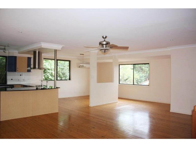 24 Wallace Street, Southport QLD 4215