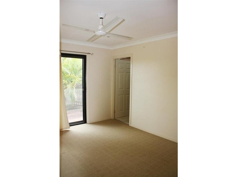 24 Wallace Street, Southport QLD 4215