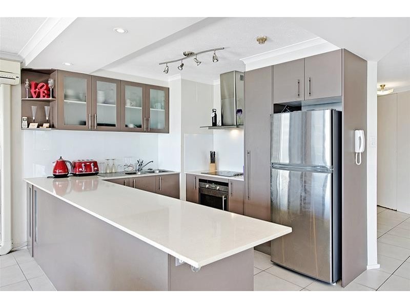 16/37 Monaco Street, Broadbeach QLD 4218