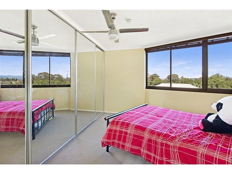 16/37 Monaco Street, Broadbeach QLD 4218