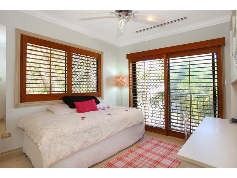 21 Blondell Avenue, Surfers Paradise QLD 4217