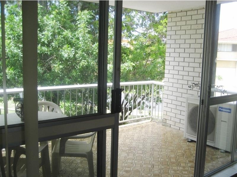 12 Leonard Avenue “The Cosmopolitan”, Surfers Paradise QLD 4217