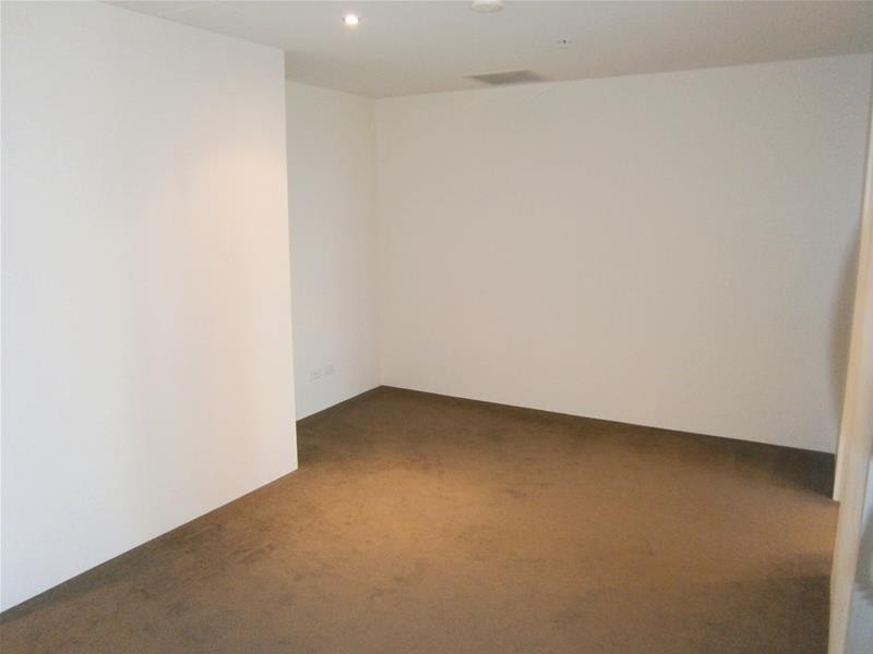 2504/4 Wahroonga Place ‘Avalon’, Surfers Paradise QLD 4217