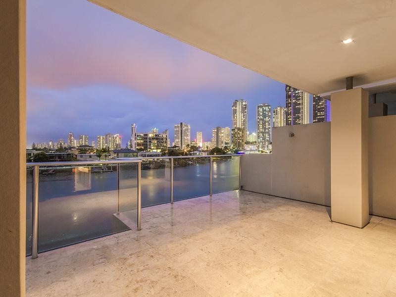 66a Sunrise Boulevard, Surfers Paradise QLD 4217