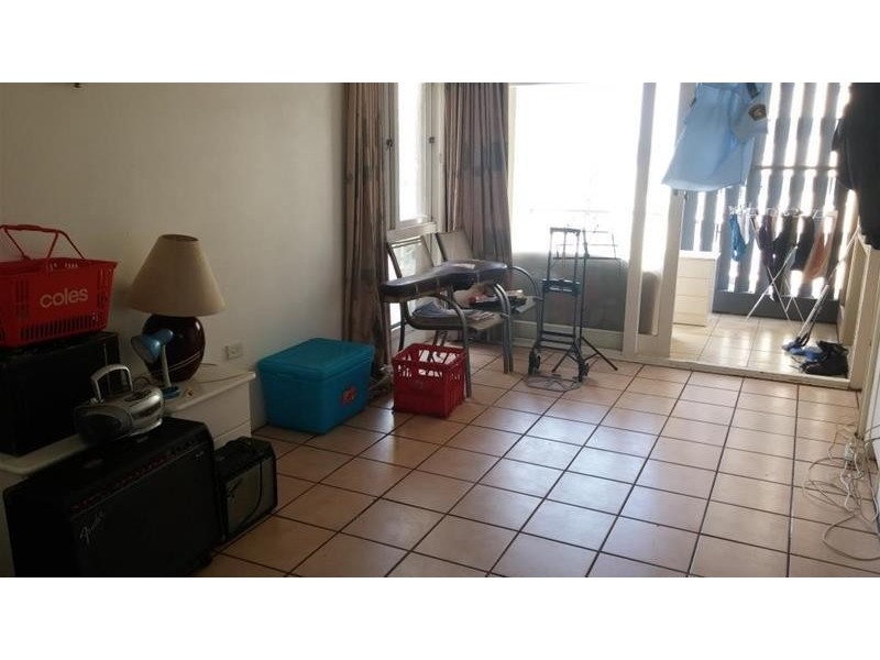 4D/32-34 Hanlan Street, Surfers Paradise QLD 4217