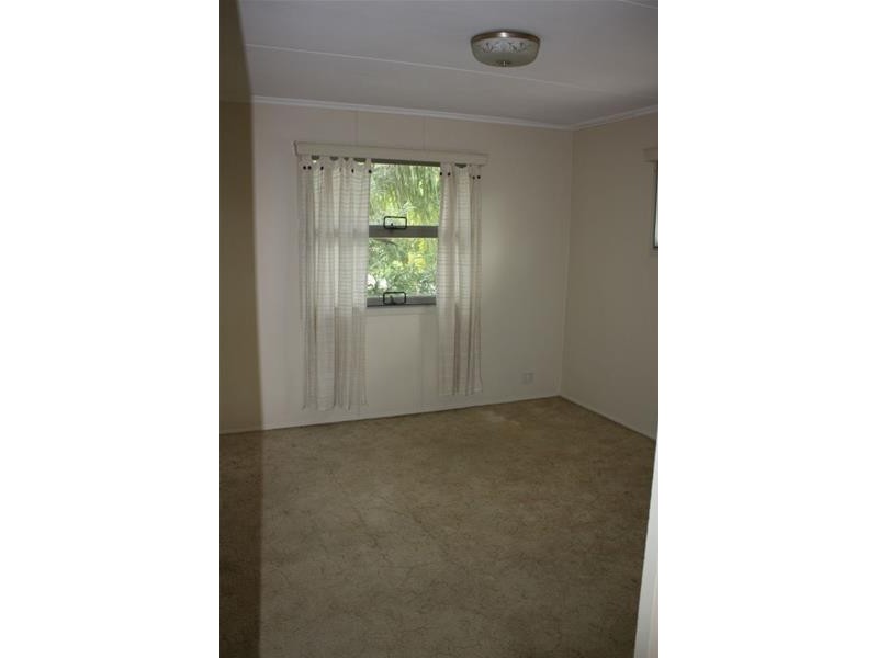 7 Leonard Avenue, Surfers Paradise QLD 4217