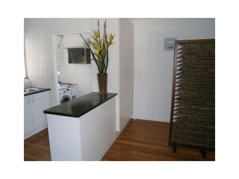 2D/34 Hanlan Street, Surfers Paradise QLD 4217