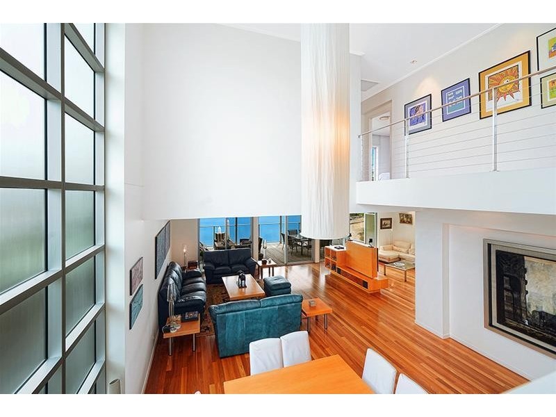 5 Valencia Avenue, Isle Of Capri QLD 4217