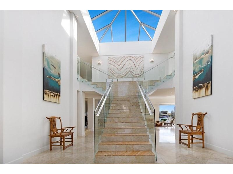 24 Paradise Place, Surfers Paradise QLD 4217