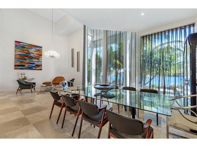 24 Paradise Place, Surfers Paradise QLD 4217