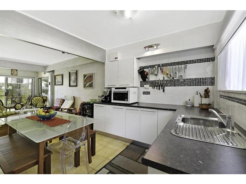 1/23 River Terrace, Surfers Paradise QLD 4217