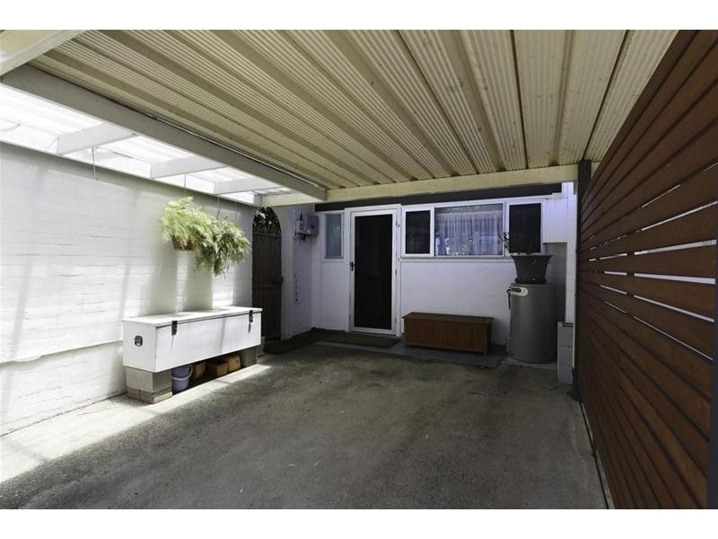 1/23 River Terrace, Surfers Paradise QLD 4217