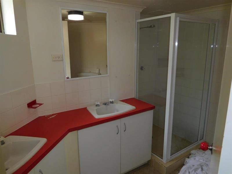 “Enderley Gardens” Enderley Avenue, Surfers Paradise QLD 4217