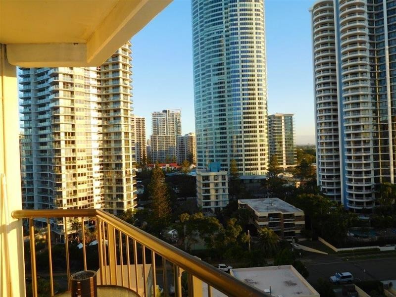 1002/8 Trickett Street, Surfers Paradise QLD 4217