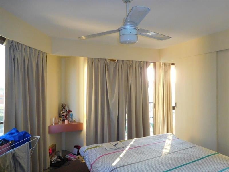 1002/8 Trickett Street, Surfers Paradise QLD 4217