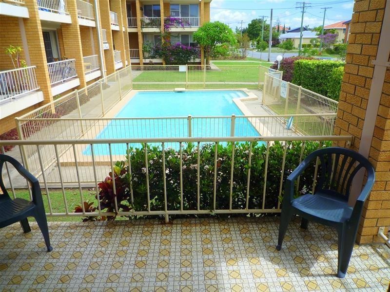 10 Sunrise Boulevard “Sunrise Chalet”, Surfers Paradise QLD 4217