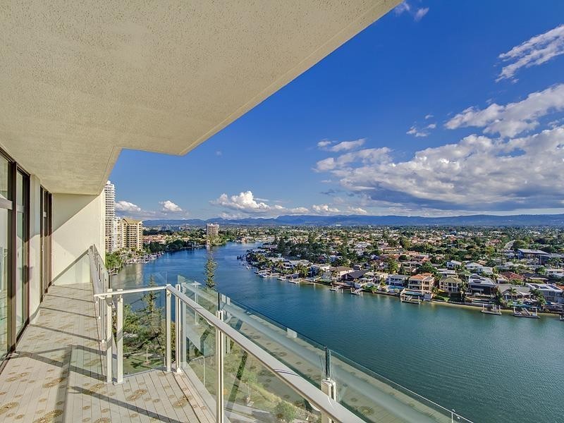 33 Thornton Street “Thornton Tower”, Surfers Paradise QLD 4217