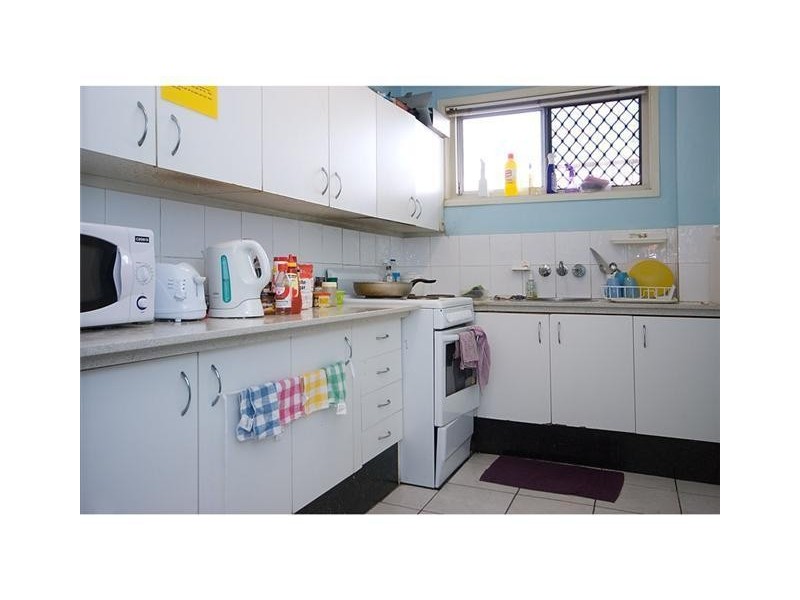 2 Sunrise Boulevard, Surfers Paradise QLD 4217