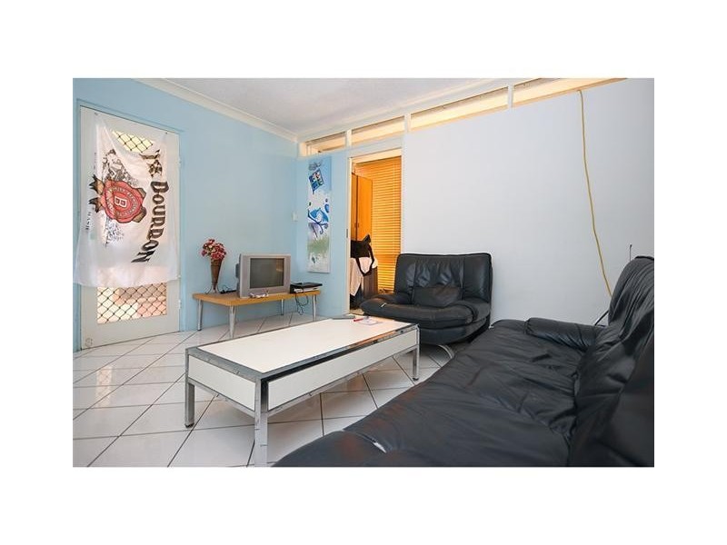 2 Sunrise Boulevard, Surfers Paradise QLD 4217