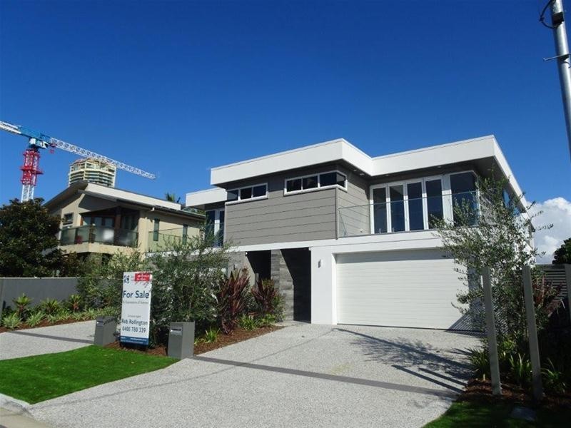 28 Blondell Avenue, Surfers Paradise QLD 4217