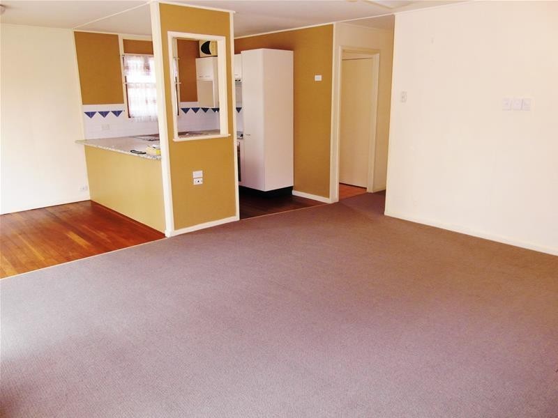 112a Pohlman Street, Southport QLD 4215