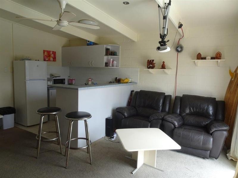 6/5 Holborow Close, Surfers Paradise QLD 4217