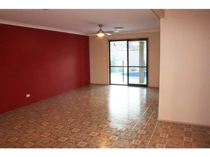 14 Lothian Avenue, Sorrento QLD 4217