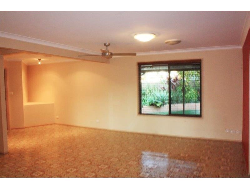 14 Lothian Avenue, Sorrento QLD 4217