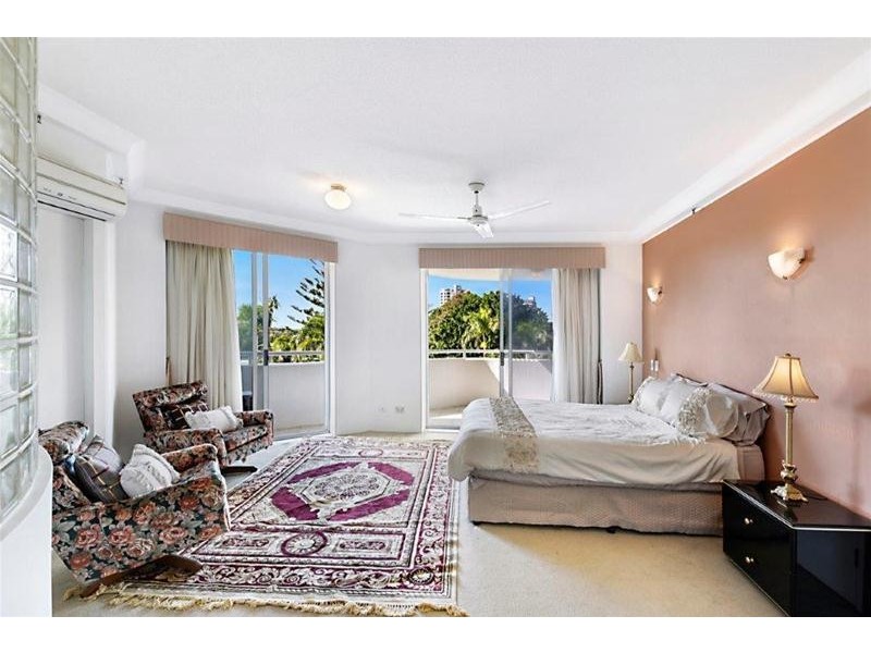 13/12 Commodore Drive, Paradise Waters QLD 4217