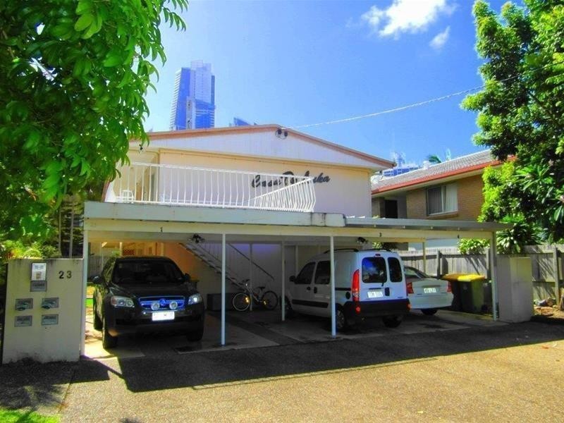 3/23 Darrambal Street, Chevron Island QLD 4217