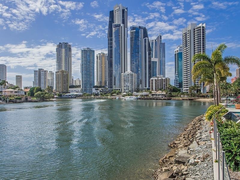 68 Sunrise Boulevard, Surfers Paradise QLD 4217