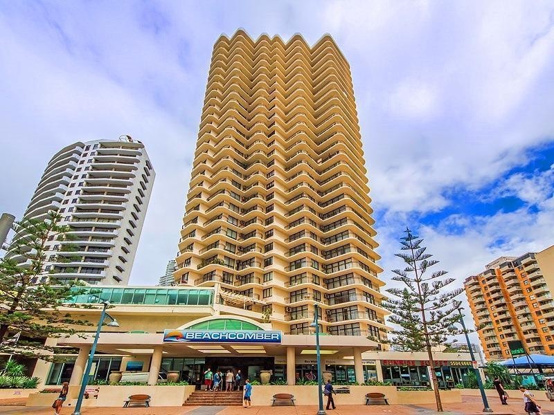 “Beachcomber”   18 Hanlan Street, Surfers Paradise QLD 4217