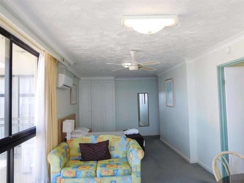 “Beachcomber”   18 Hanlan Street, Surfers Paradise QLD 4217