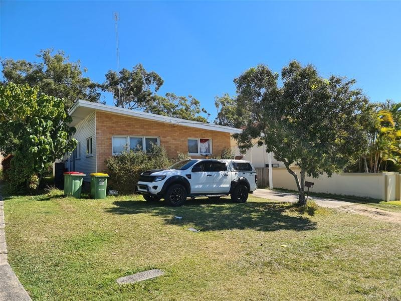 10 College Avenue, Southport QLD 4215