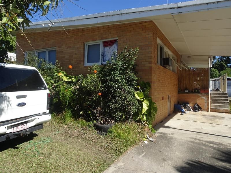 10 College Avenue, Southport QLD 4215