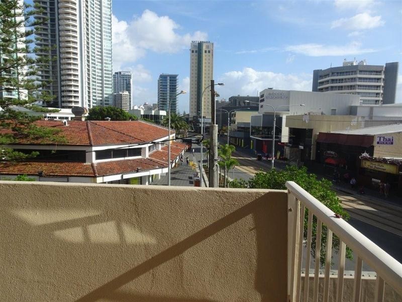 27/3049 Surfers Paradise Boulevard, Surfers Paradise QLD 4217