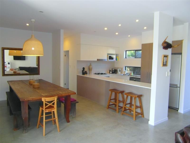 1 Fairway Avenue, Southport QLD 4215