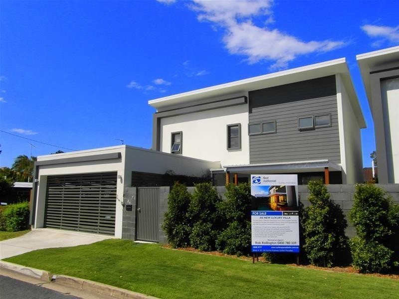 1 Fairway Avenue, Southport QLD 4215