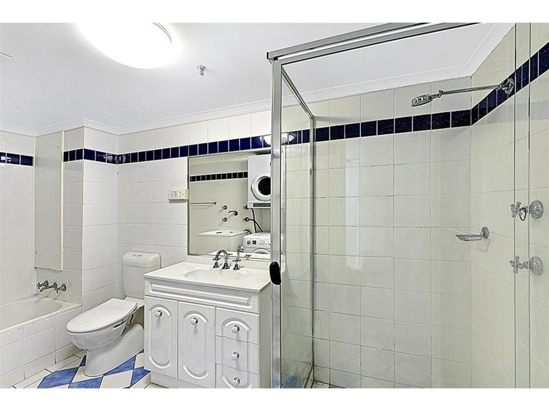 2411 ‘Beachcomber’ 18 Hanlan Street, Surfers Paradise QLD 4217