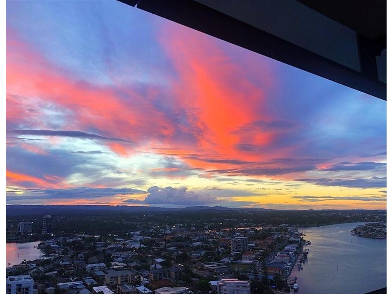 1267/9 Ferny Avenue, Surfers Paradise QLD 4217