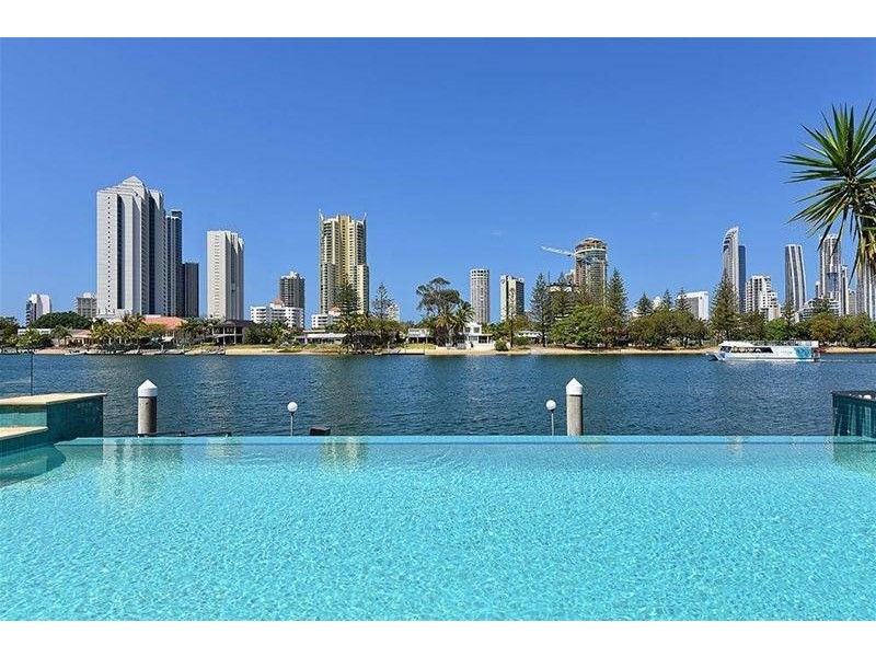 50 Admiralty Drive, Paradise Waters QLD 4217
