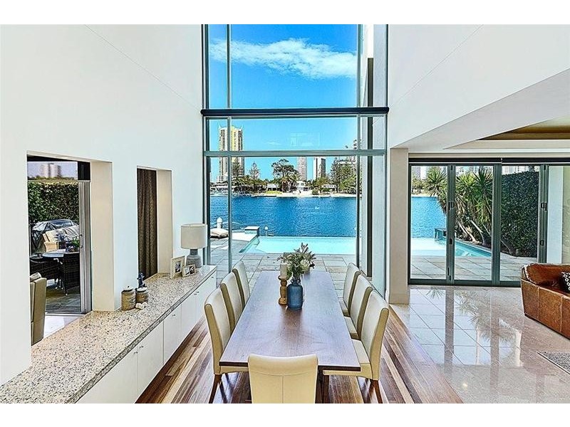 50 Admiralty Drive, Paradise Waters QLD 4217