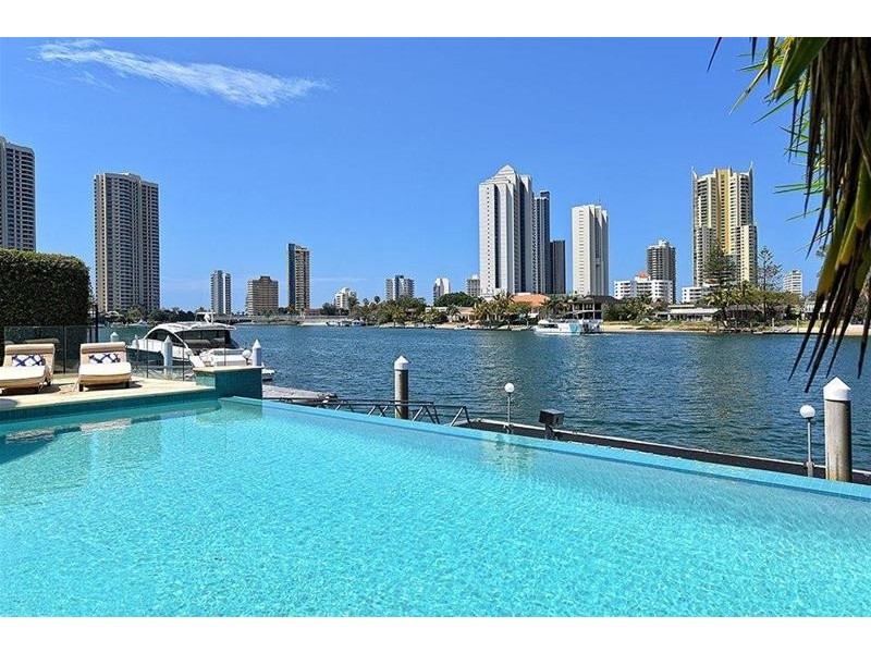 50 Admiralty Drive, Paradise Waters QLD 4217