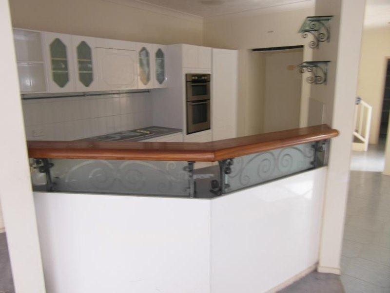 41 Sunrise Boulevard, Surfers Paradise QLD 4217